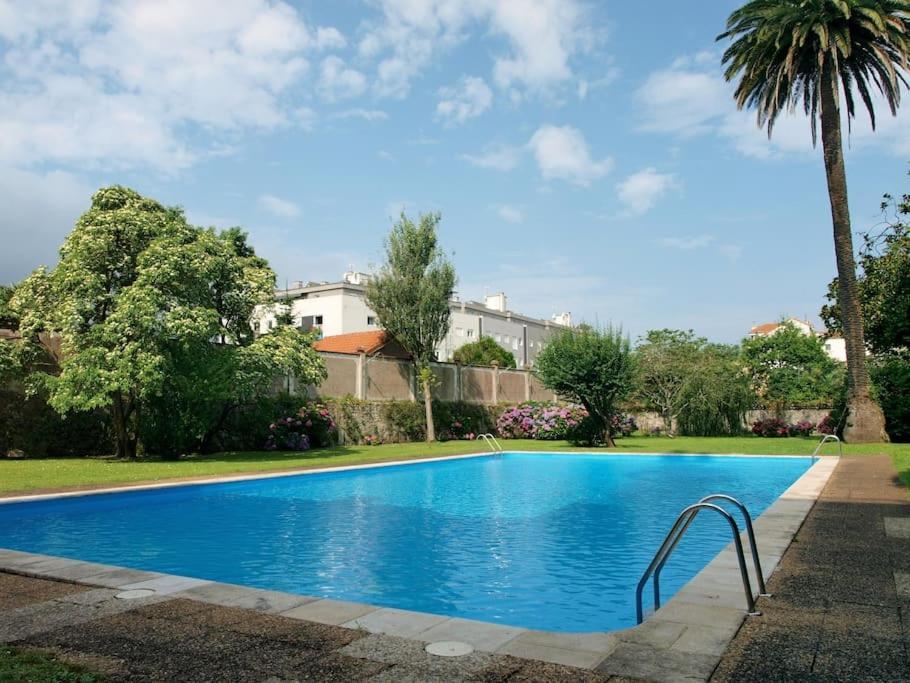 Precioso apartamento wifi, aparcamiento, piscina en Llanes Exterior foto